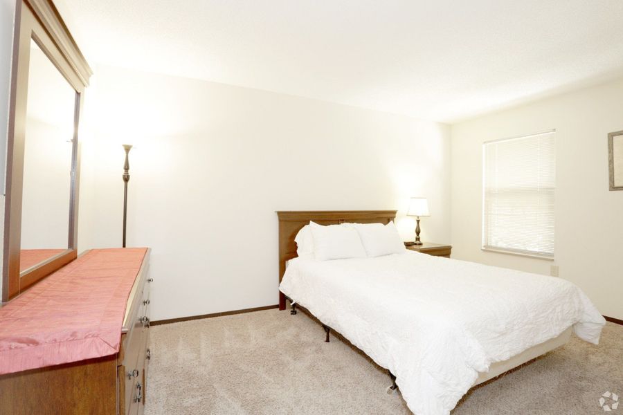 2 Bedroom apartment — photo 2