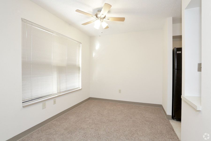 Townhouse — photo 3