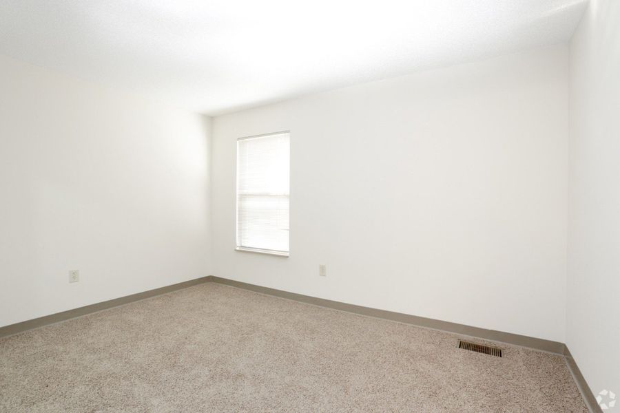 Townhouse — photo 12